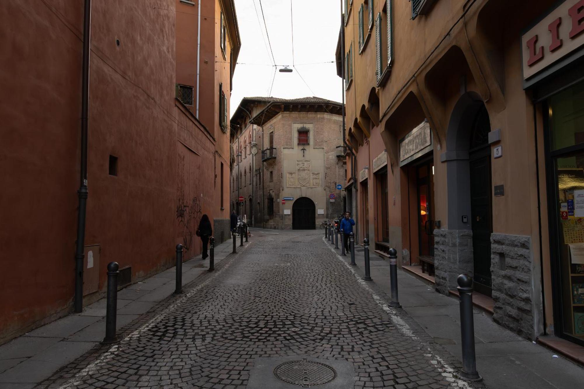 Collegio Di Spagna 13 Bologna Bagian luar foto